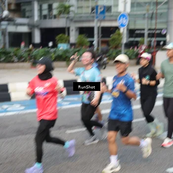 Runner Photo 4538325