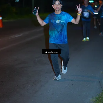 Runner Photo 4538349