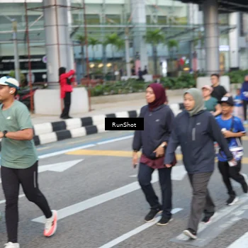 Runner Photo 4538398