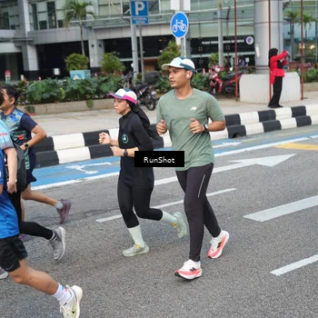 Runner Photo 4538405