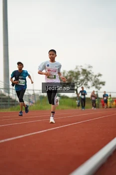 Runner Photo 4538485