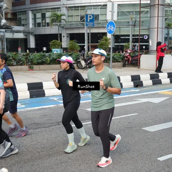 Runner Photo 4538498