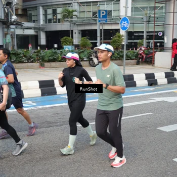 Runner Photo 4538505