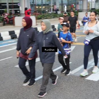 Runner Photo 4538606