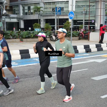 Runner Photo 4538663