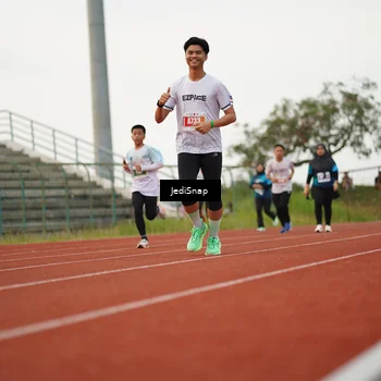 Runner Photo 4538835