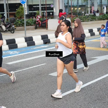 Runner Photo 4539312