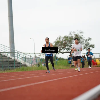 Runner Photo 4539453