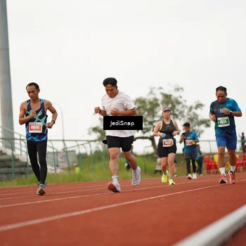 Runner Photo 4539487
