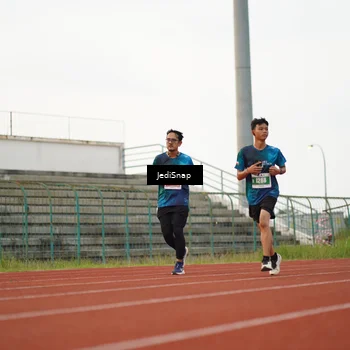 Runner Photo 4539543