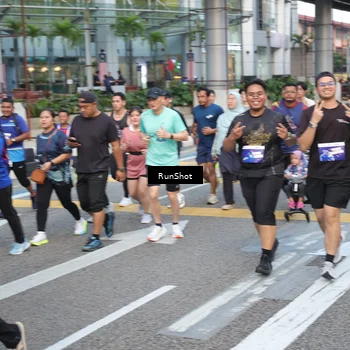 Runner Photo 4539669