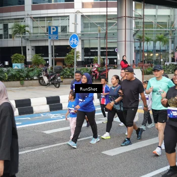 Runner Photo 4539835