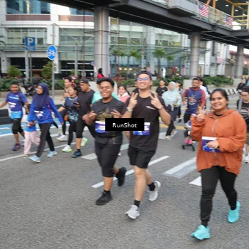 Runner Photo 4539873