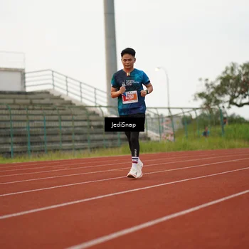 Runner Photo 4540022