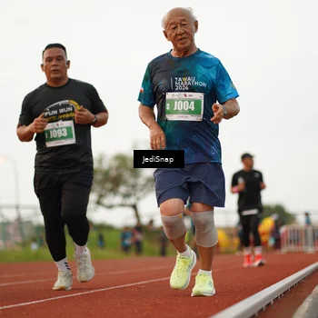 Runner Photo 4540234