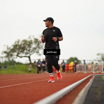 Runner Photo 4540262