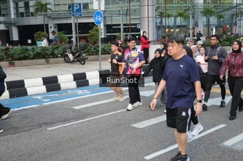 Runner Photo 4540294