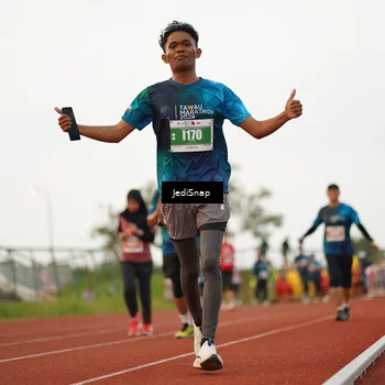 Runner Photo 4540359