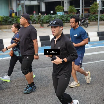 Runner Photo 4540364