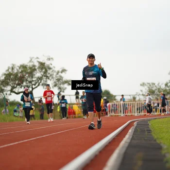 Runner Photo 4540367