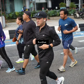 Runner Photo 4540436