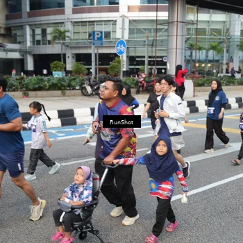 Runner Photo 4540533