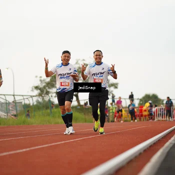 Runner Photo 4540660