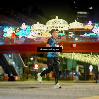 Runner Photo 4540671