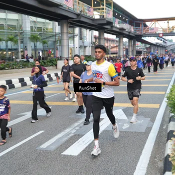 Runner Photo 4540725