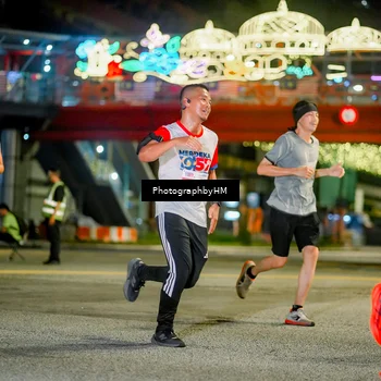Runner Photo 4541017