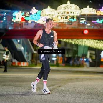 Runner Photo 4541034