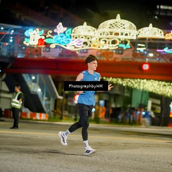 Runner Photo 4541048