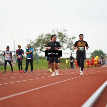 Runner Photo 4541099