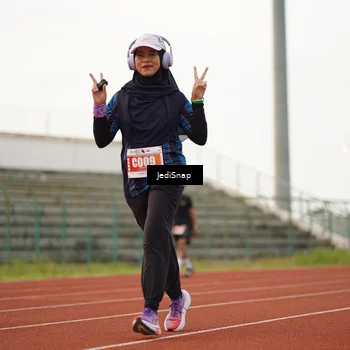 Runner Photo 4541100