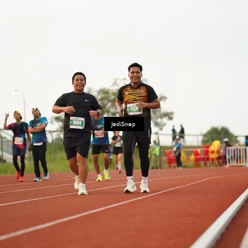 Runner Photo 4541115
