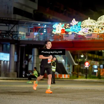 Runner Photo 4541134