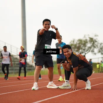 Runner Photo 4541159