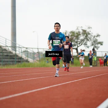 Runner Photo 4541293