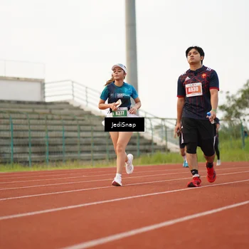 Runner Photo 4541318