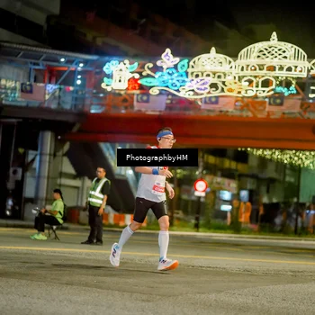 Runner Photo 4541350