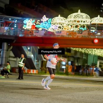 Runner Photo 4541359