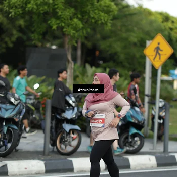 Runner Photo 4541366