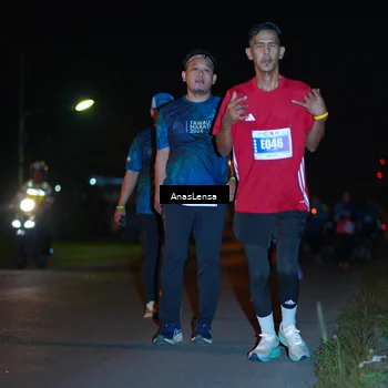 Runner Photo 4541402