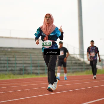 Runner Photo 4541406