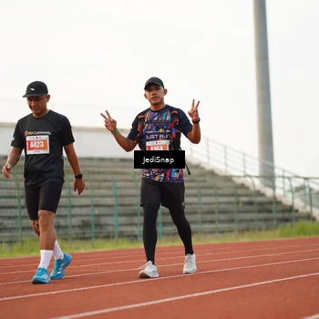 Runner Photo 4541443