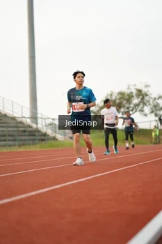 Runner Photo 4541453
