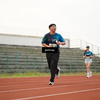 Runner Photo 4541531