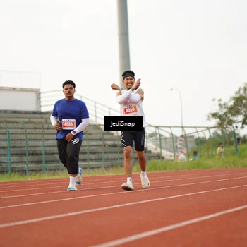 Runner Photo 4541559