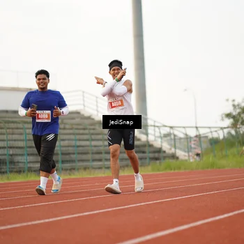 Runner Photo 4541568