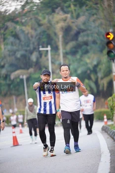 Runner Photo 4541589